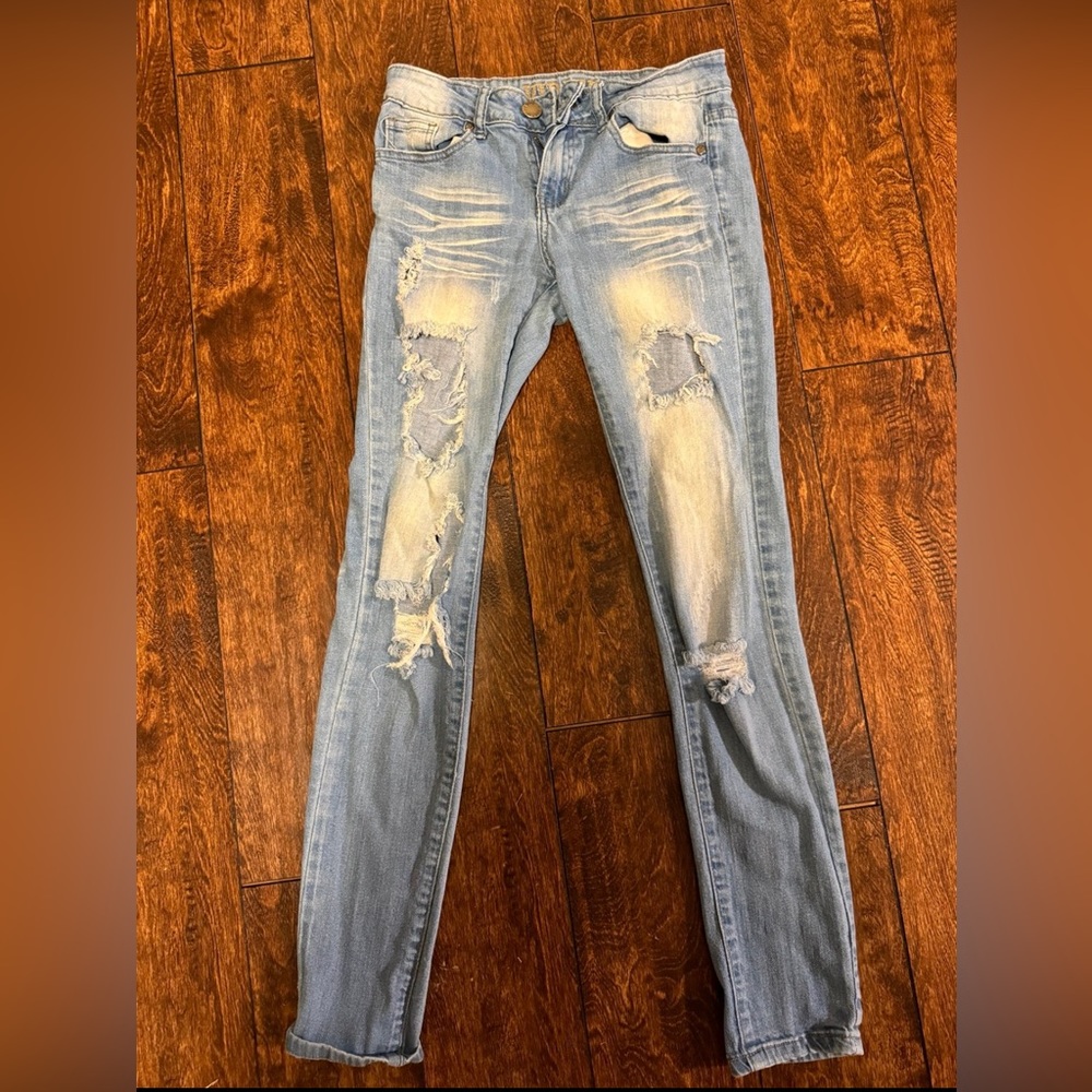 Women’s V.I.P jeans size 1/2